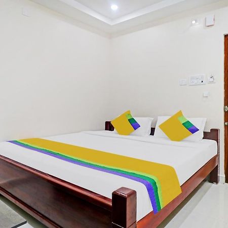 Itsy By Treebo - Vardhan Stay Inn Тирупати Екстериор снимка